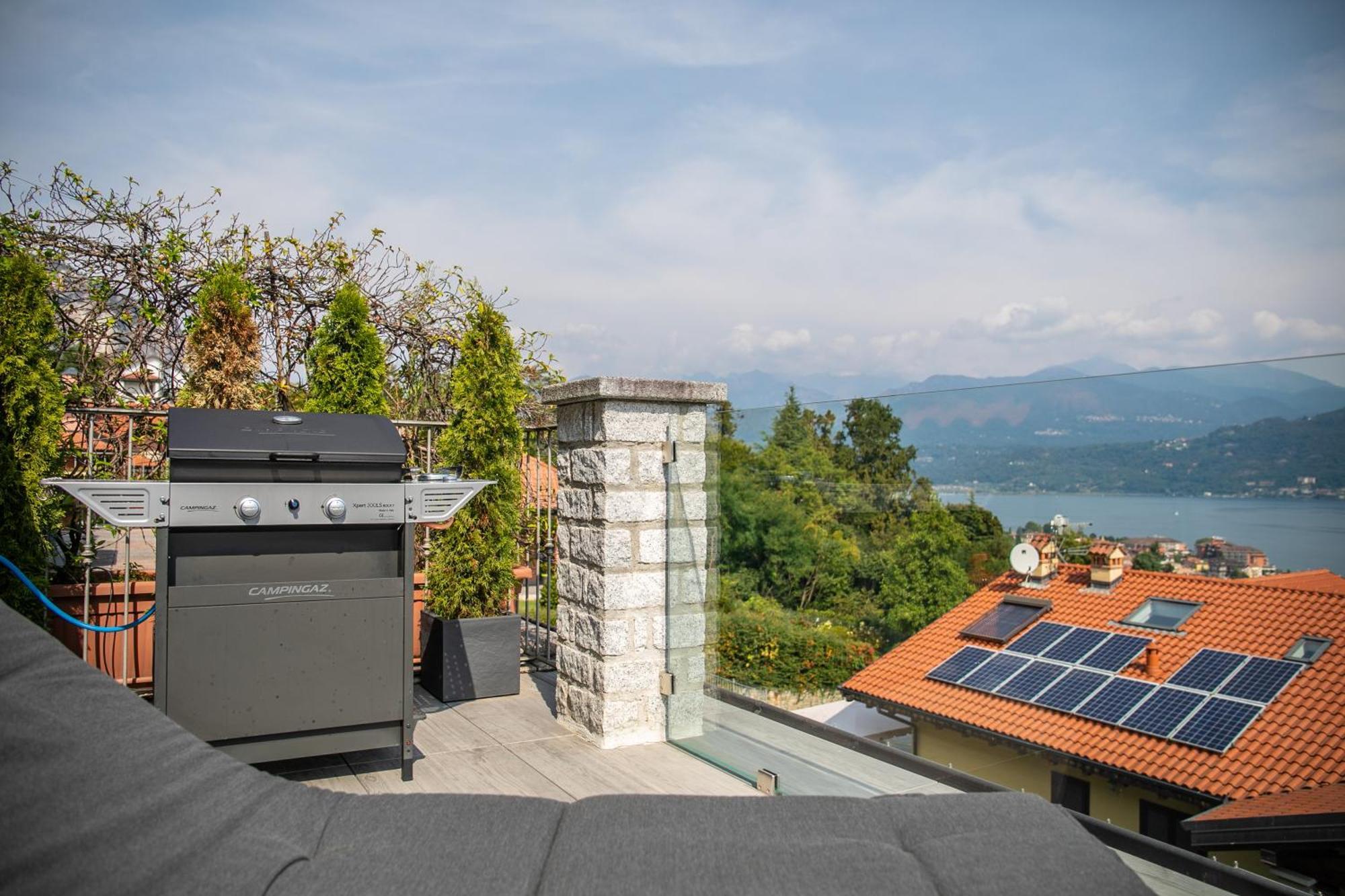 Relax House Baveno Apartment Exterior photo