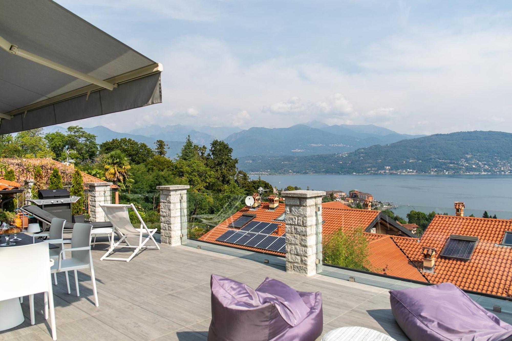 Relax House Baveno Apartment Exterior photo
